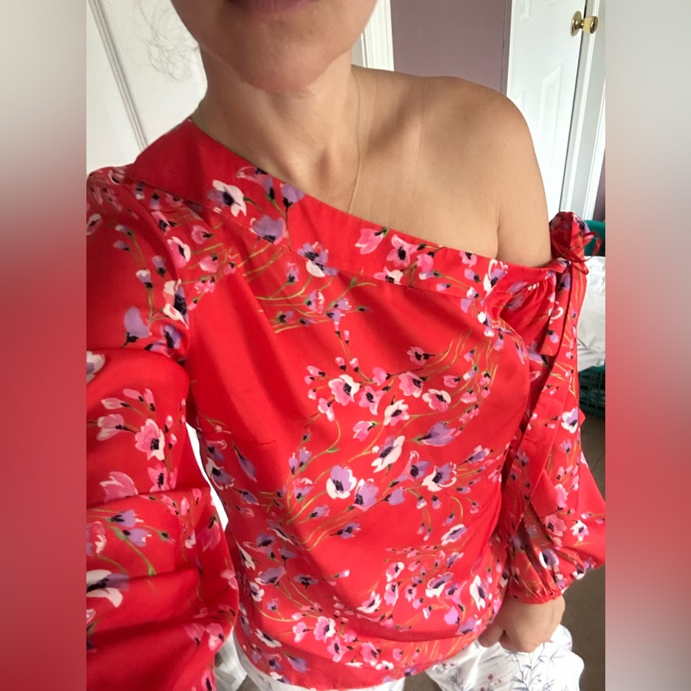 Banana republic off the shoulder, long sleeve top.